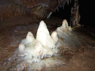 Jaskyňa na Kečovských lúkach